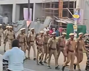 கள்ளக்குறிச்சி ஊர் காவல் படையினர் மற்றும் காவல் துறையினரின் அணிவகுப்பு