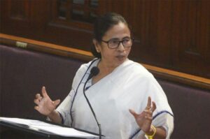 பாஜகவுடன் தமிழகமுதல்வர் ரகசிய உடன்பாட்டில் உள்ளார் – சொல்வது மம்தா ,