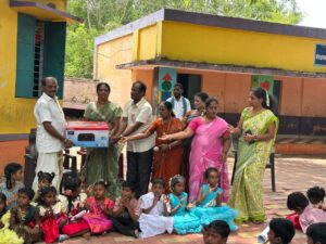 வடலூர் அருகே அரசு பள்ளியில் காமராஜர் பிறந்த நாள் விழா,